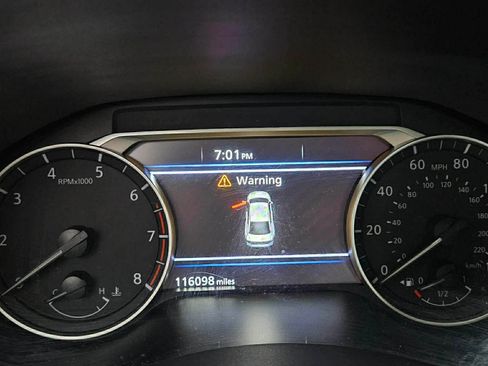 Used 2019 Nissan Altima 2.5 S FWD image 10