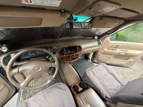 Used 2001 Toyota Tundra Limited image 14