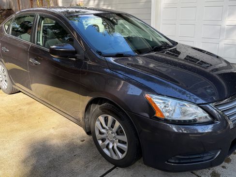 Used 2014 Nissan Sentra SV image 8