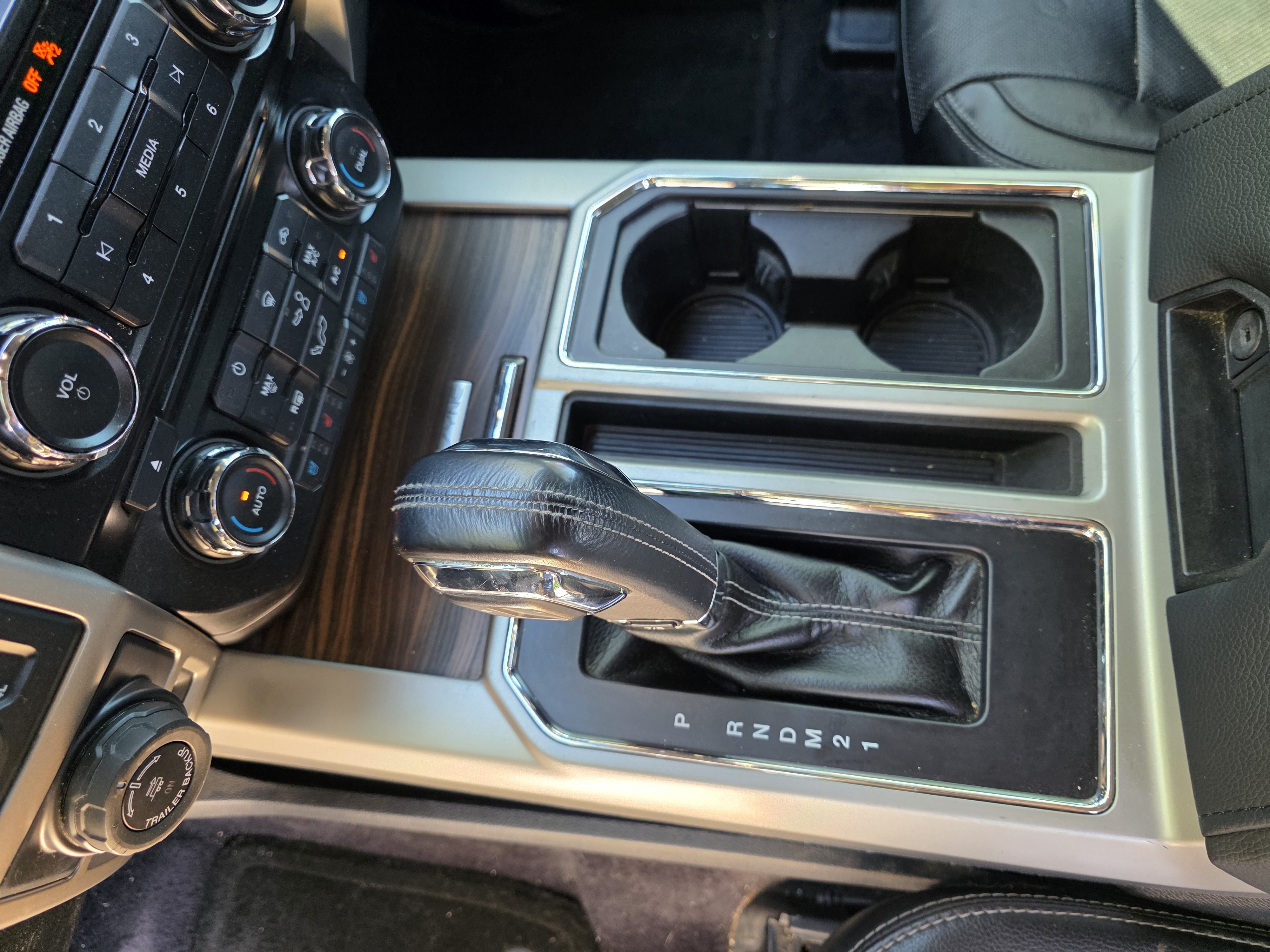 Used 2016 Ford F150 Lariat AWD/4WD image 21