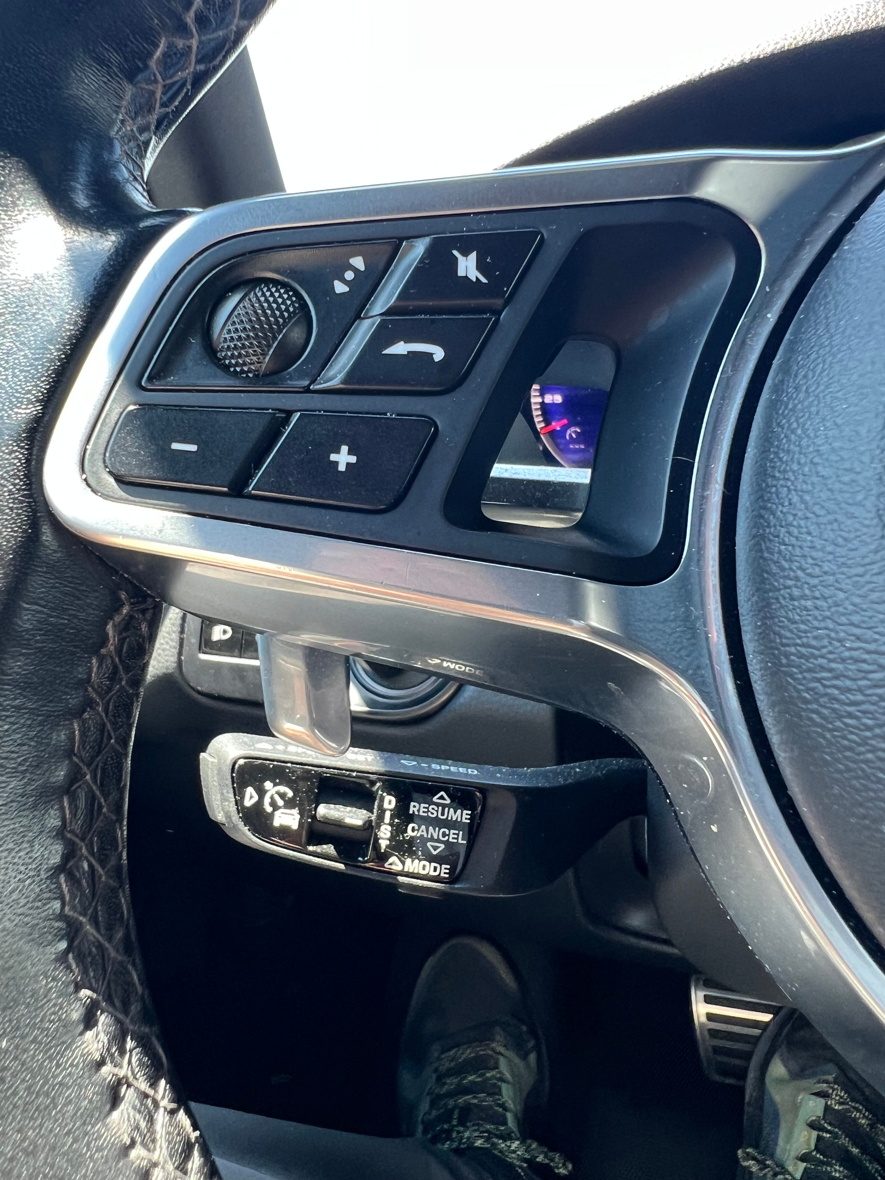 Used 2020 Porsche Cayenne S AWD/4WD image 10