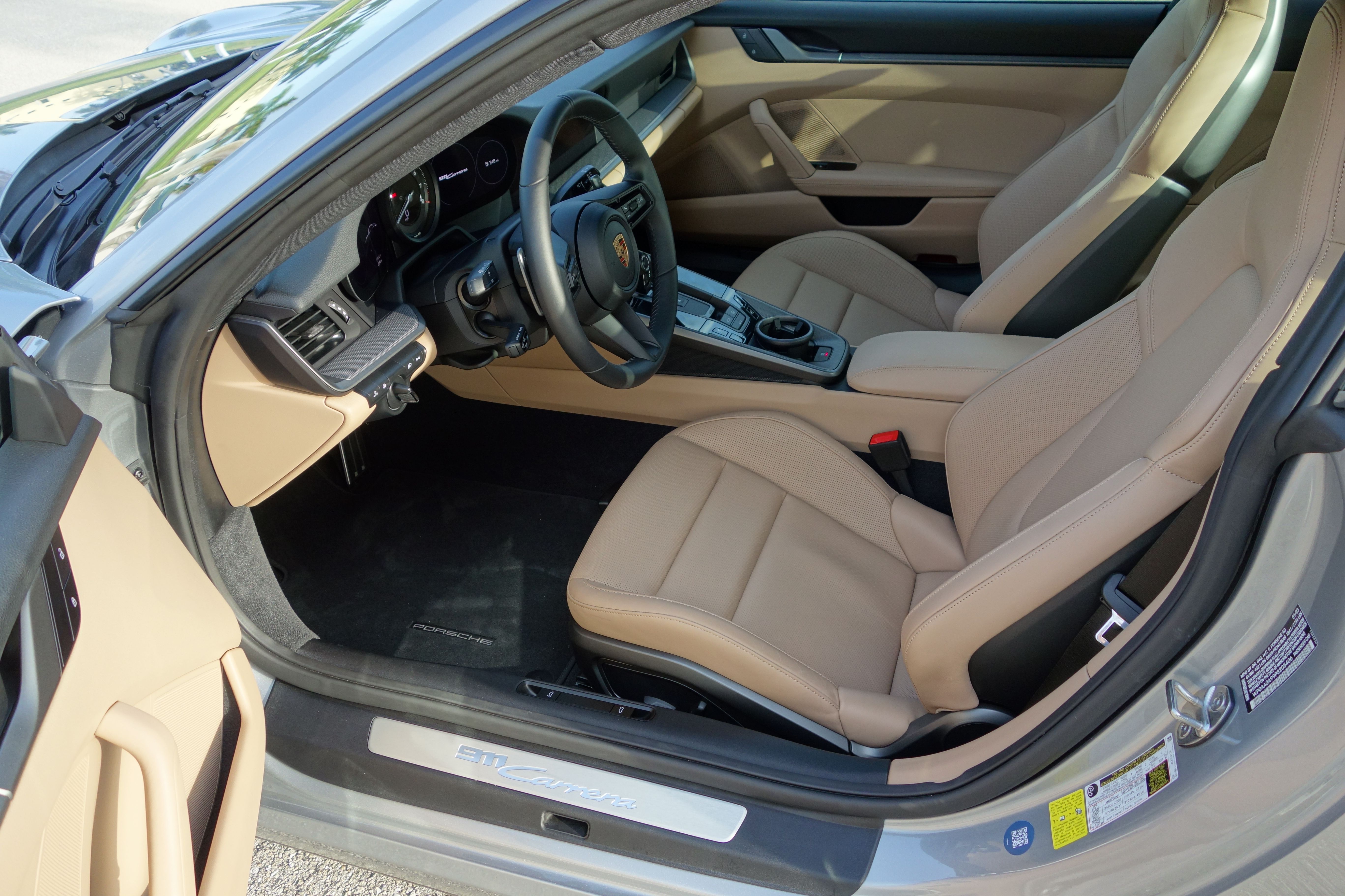 Used 2023 Porsche 911 Carrera image 23