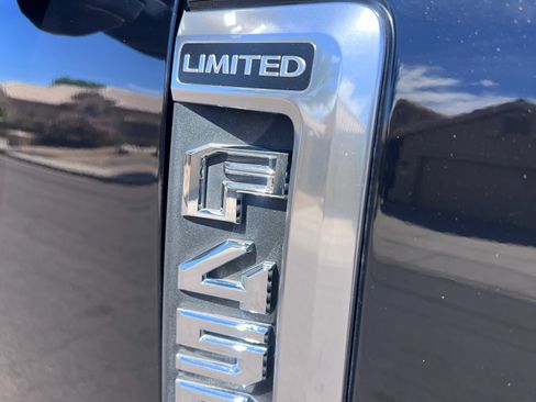 Used 2022 Ford F450 Limited w/ FX4 Off-Road Package image 11