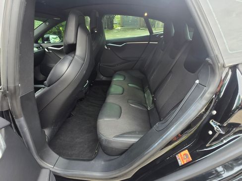 Used 2017 Tesla Model S 75 RWD image 13