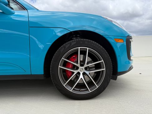 Used 2022 Porsche Macan S AWD/4WD image 9