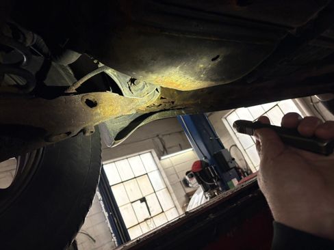 Used 2002 MAZDA Tribute LX image 12