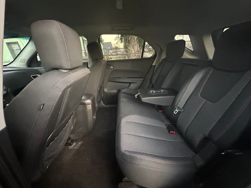 Used 2011 Chevrolet Equinox LT image 18