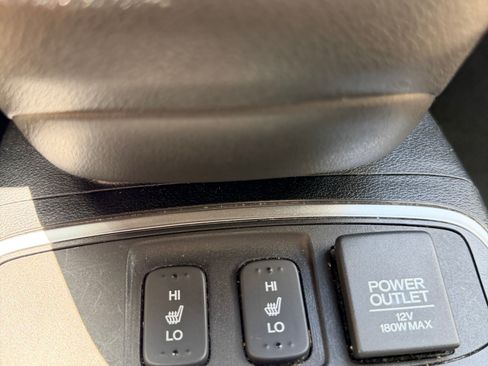 Used 2016 Honda CR-V Touring image 25