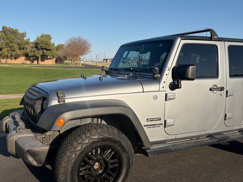Used 2015 Jeep Wrangler Unlimited Sport w/ Quick Order Package 24S image 2