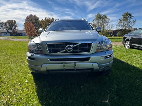 Used 2013 Volvo XC90 3.2 image 2