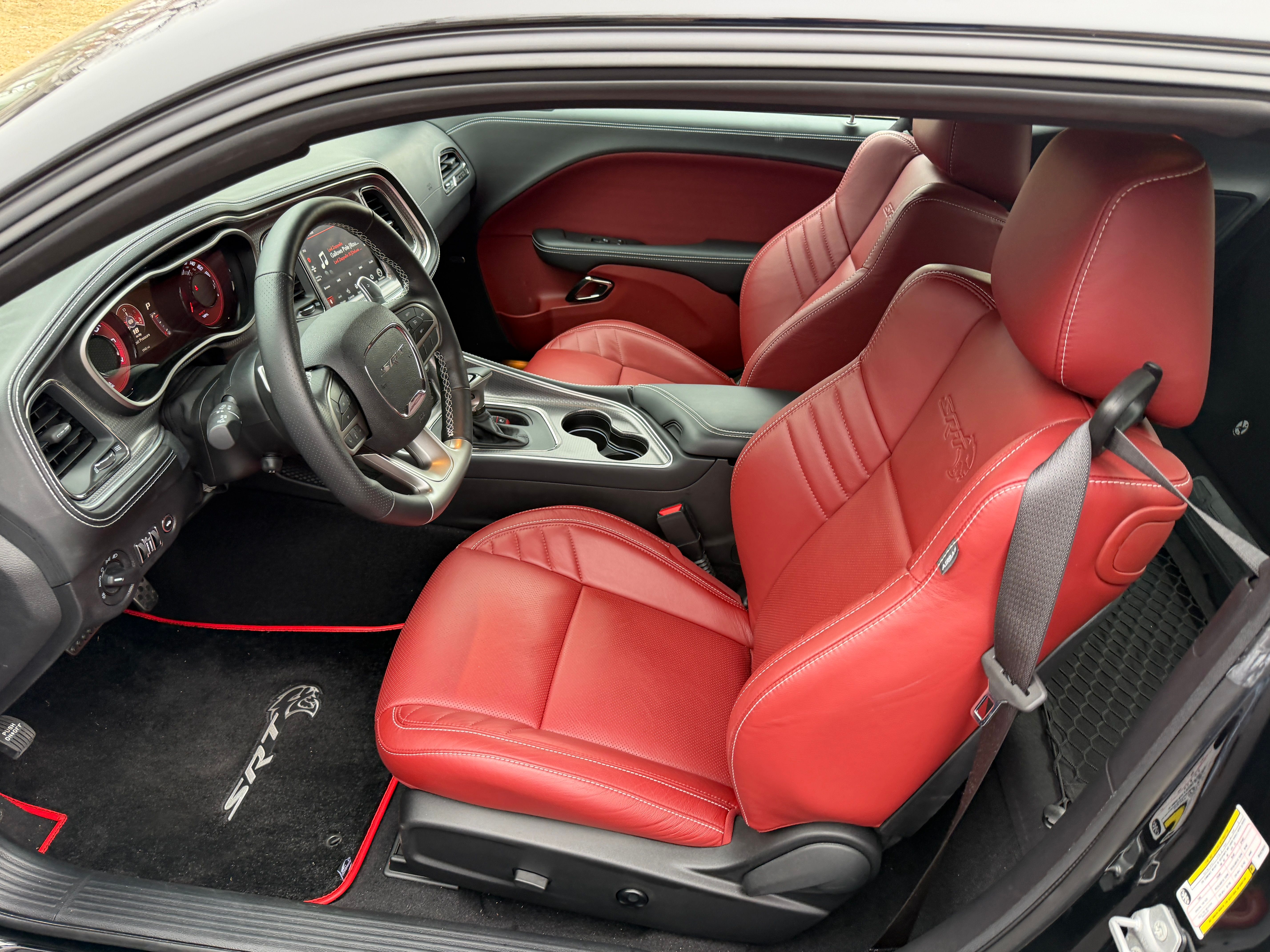 Used 2021 Dodge Challenger SRT Super Stock RWD image 2