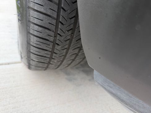 Used 2016 Ford Explorer Sport w/ Equipment Group 401A image 2