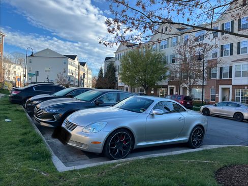 Used 2003 Lexus SC 430 Convertible image 2