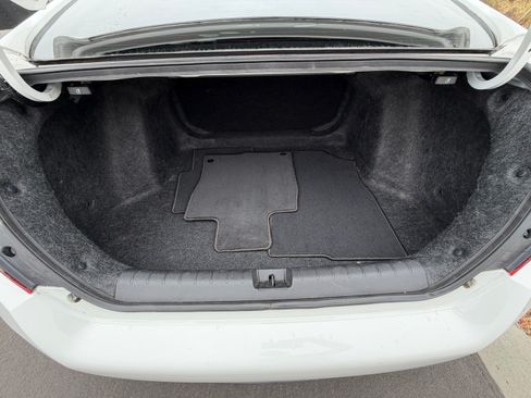 Used 2017 Honda Civic EX-T image 6