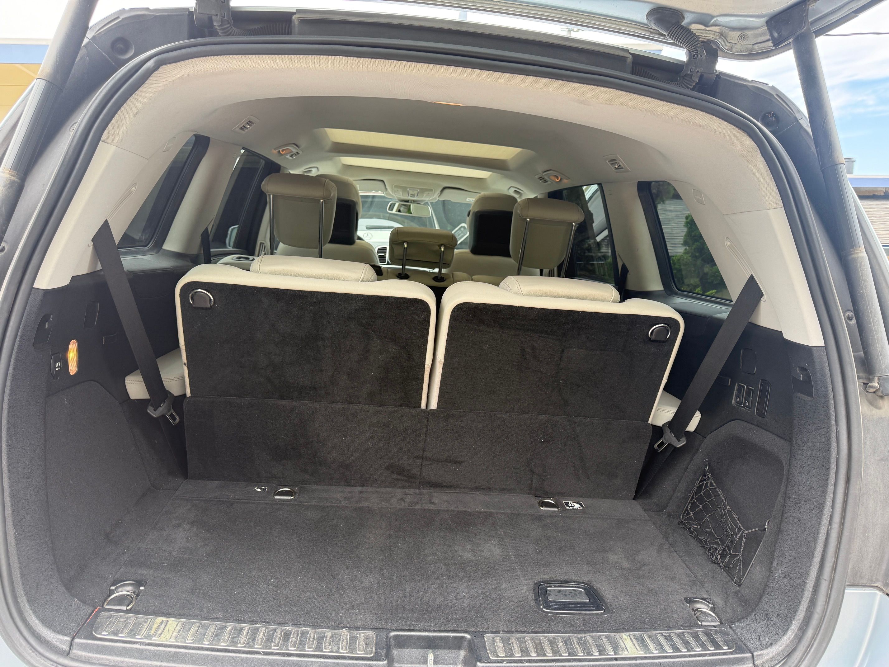 Used 2017 Mercedes-Benz GLS 450 4MATIC image 4