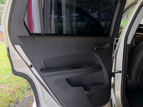 Used 2013 GMC Terrain SLT image 11