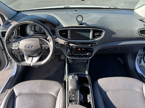 Used 2019 Hyundai Ioniq Limited image 22