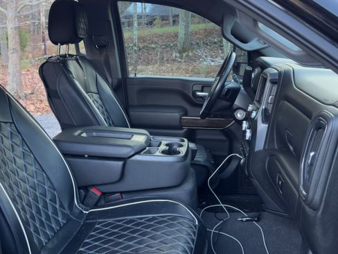 Used 2023 GMC Sierra 3500 SLE image 15