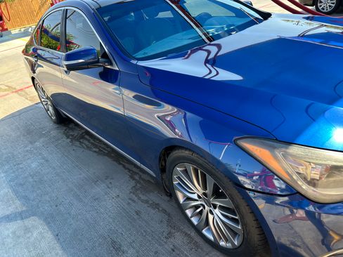 Used 2015 Hyundai Genesis 5.0 RWD image 9