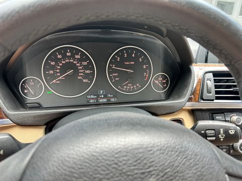 Used 2015 BMW 328i Sedan RWD image 11