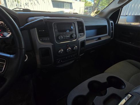 Used 2018 RAM 3500 Tradesman w/ Popular Equipment Group image 18