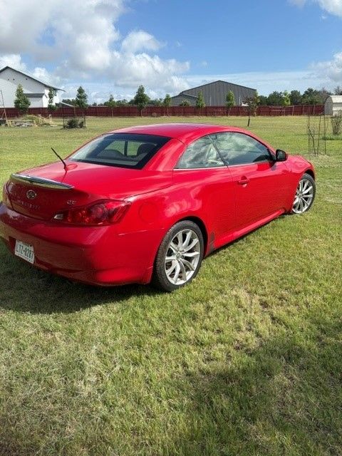 Used 2012 INFINITI G37 Convertible w/ Premium Pkg RWD image 4