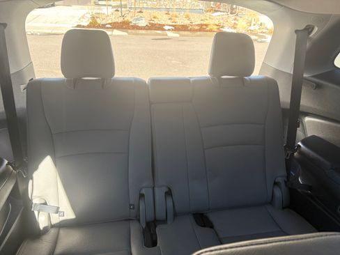 Used 2016 Honda Pilot EX-L image 28