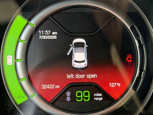 Used 2016 FIAT 500 e FWD image 10