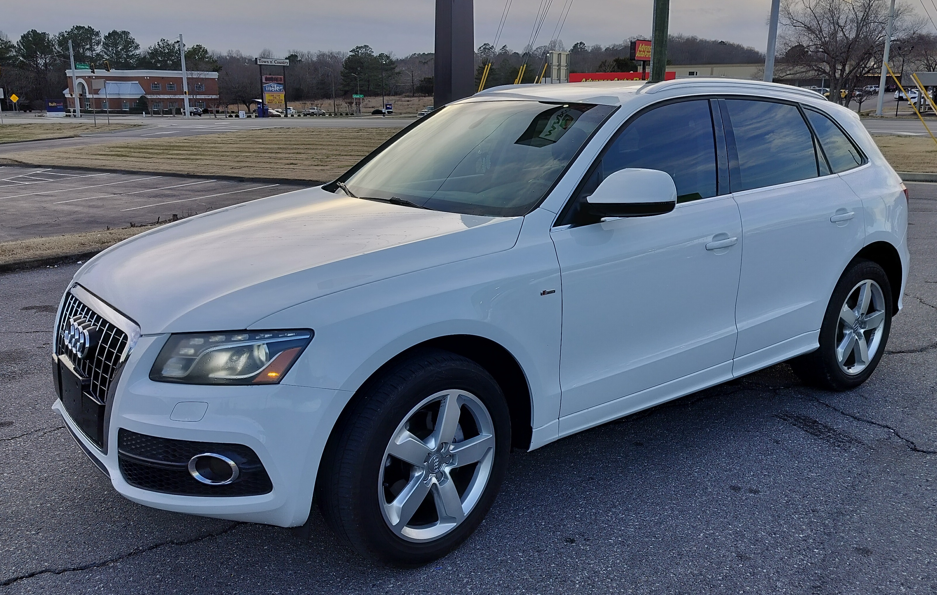 Used 2012 Audi Q5 3.2 Premium Plus AWD/4WD image 1