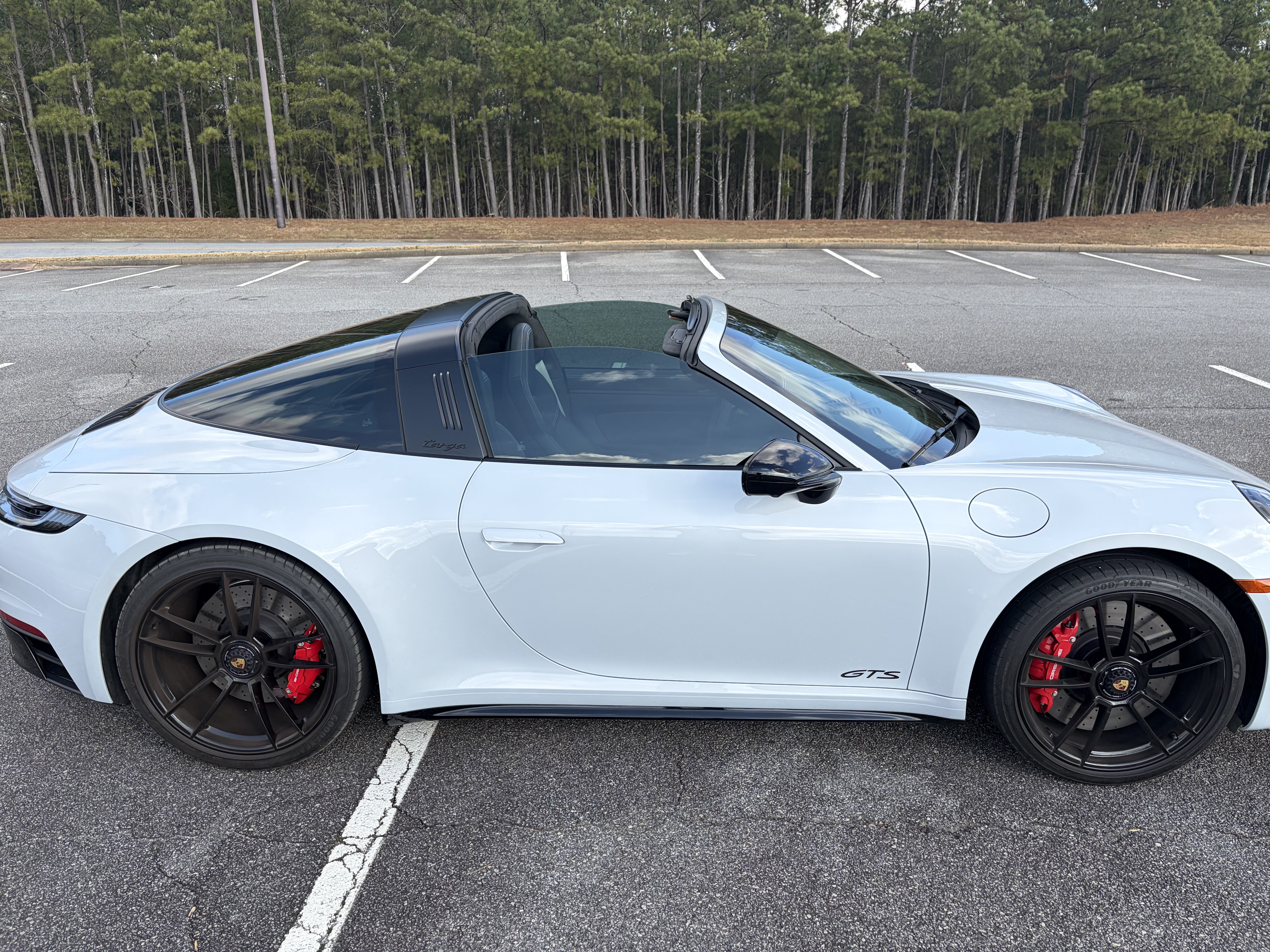 Used 2024 Porsche 911 Targa 4 GTS AWD/4WD image 8