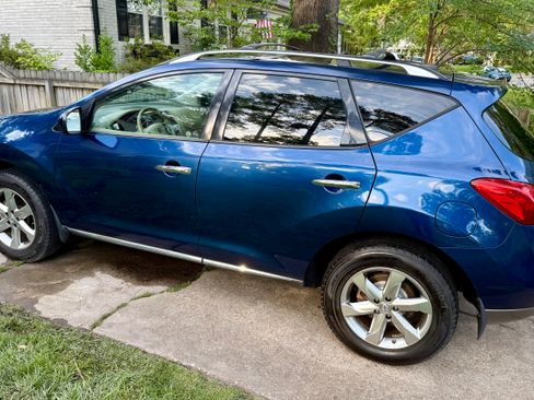 Used 2010 Nissan Murano SL w/ Leather Pkg AWD/4WD image 2