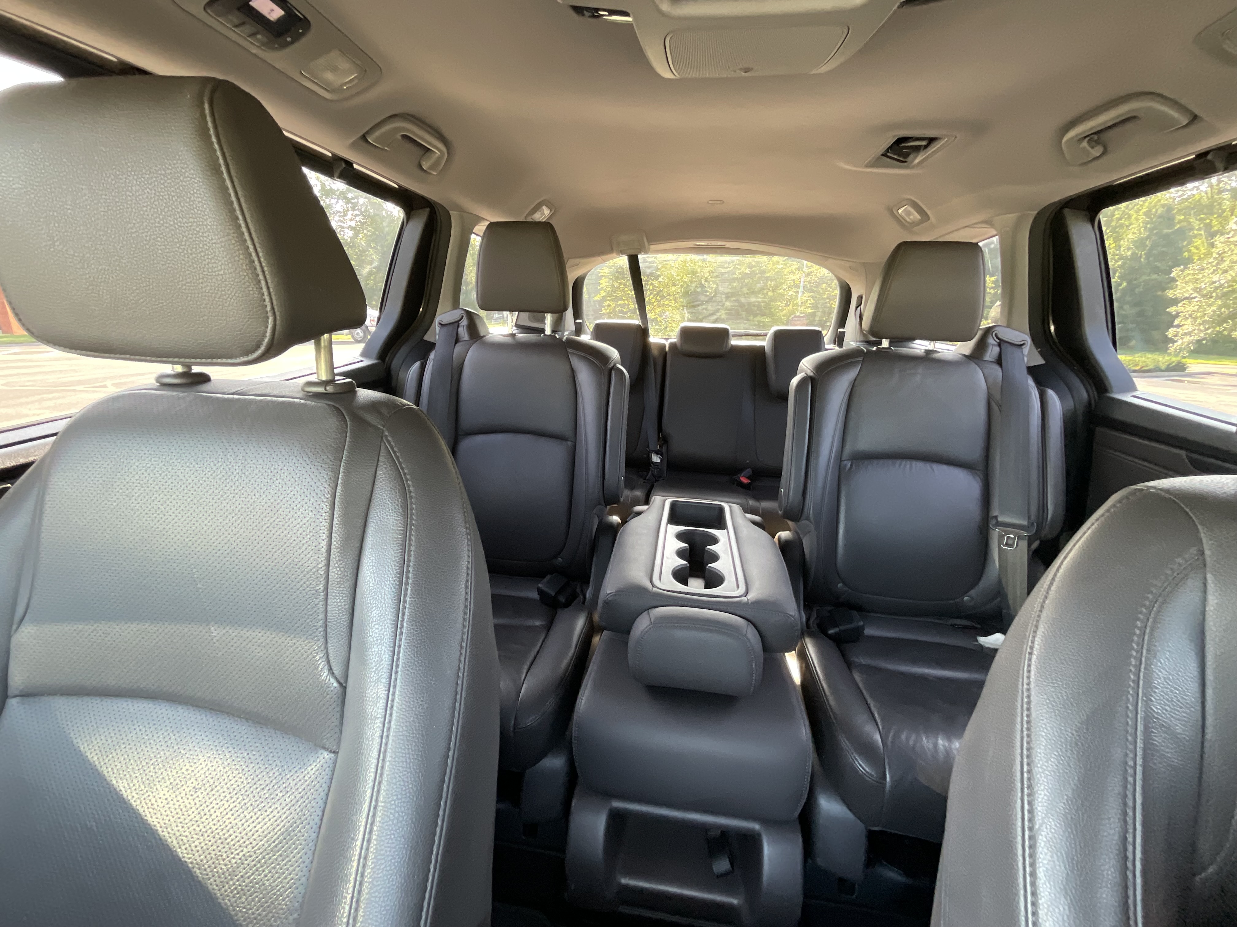 Used 2018 Honda Odyssey Elite image 12