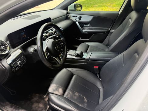 Used 2019 Mercedes-Benz A 220 4MATIC image 6