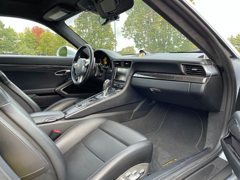 Used 2016 Porsche 911 Turbo S AWD/4WD image 11
