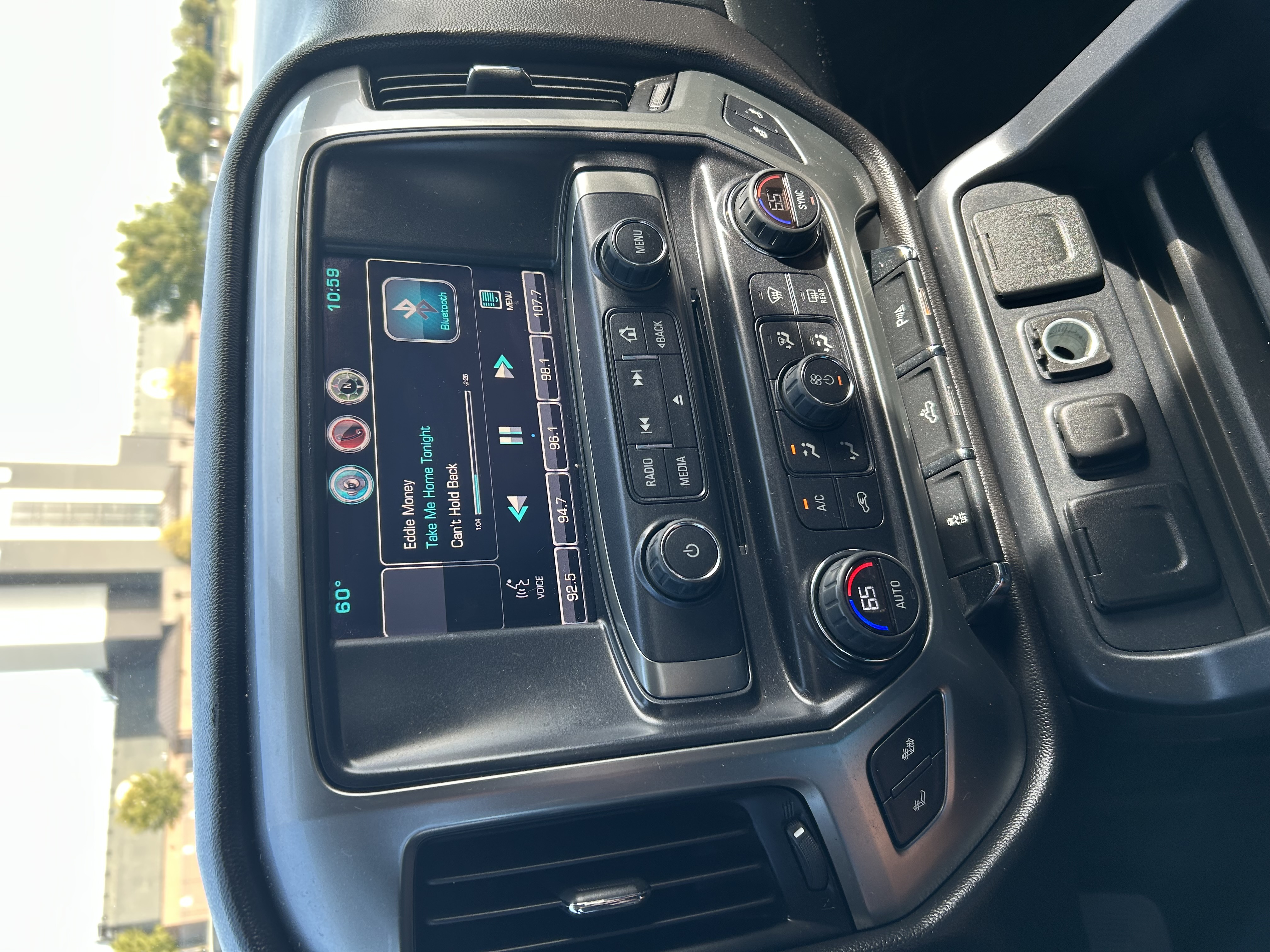 Used 2015 Chevrolet Silverado 1500 LT w/ All Star Edition AWD/4WD image 10