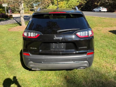 Used 2021 Jeep Cherokee Limited w/ Elite Package image 5