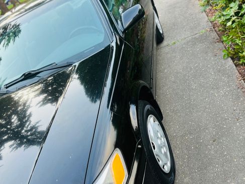 Used 1999 Toyota Camry XLE FWD image 1