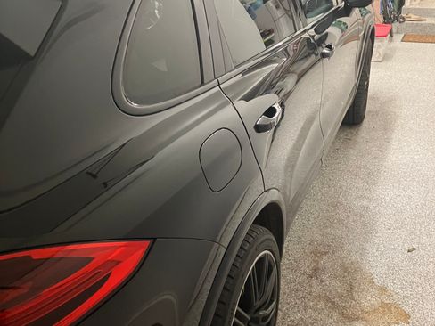 Used 2018 Porsche Cayenne S Platinum image 9