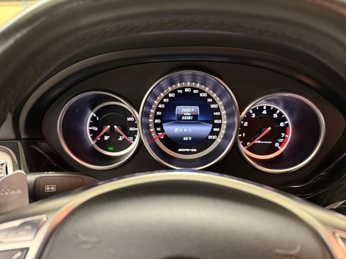 Used 2014 Mercedes-Benz CLS 63 AMG 4MATIC image 8