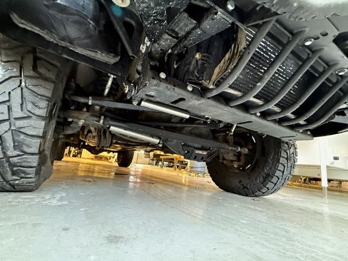 Used 2021 RAM 3500 Laramie image 9