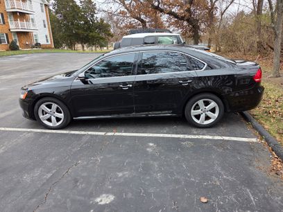 Used 2012 Volkswagen Passat 2.5 SE
