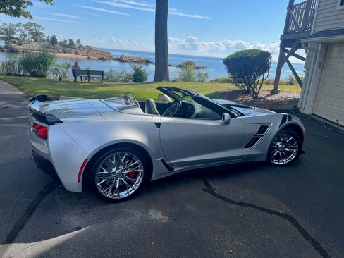 Used 2019 Chevrolet Corvette Grand Sport image 1