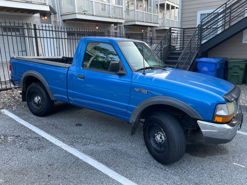 Used 1999 Ford Ranger 4x4 Regular Cab image 4