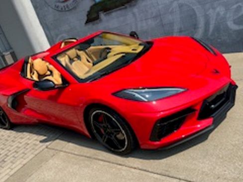 Used 2023 Chevrolet Corvette Stingray Premium Conv w/ Z51 Performance Package image 6