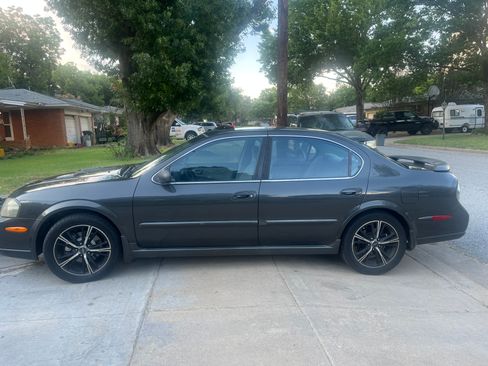 Used 2002 Nissan Maxima SE FWD image 5