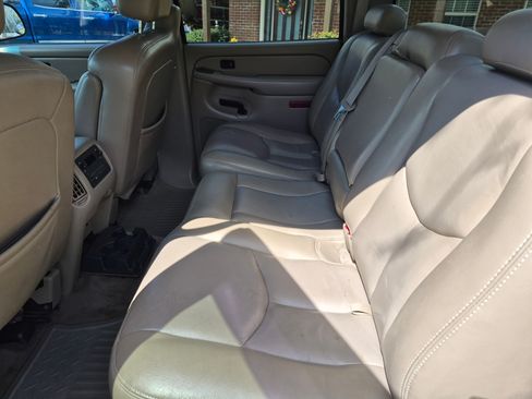 Used 2004 Chevrolet Silverado 1500 LT image 15