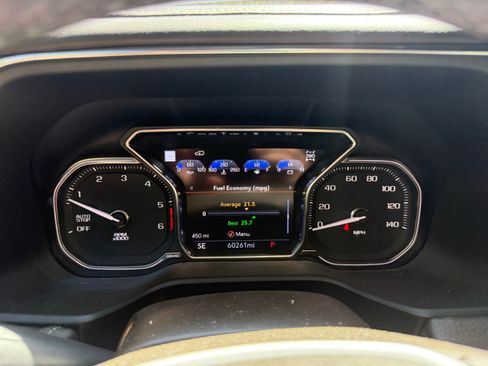 Used 2021 GMC Yukon Denali w/ Denali Ultimate Package image 11
