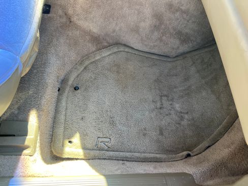 Used 1998 Volvo V70 R image 28