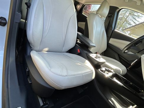 Used 2023 Ford Mustang Mach-E Premium image 14