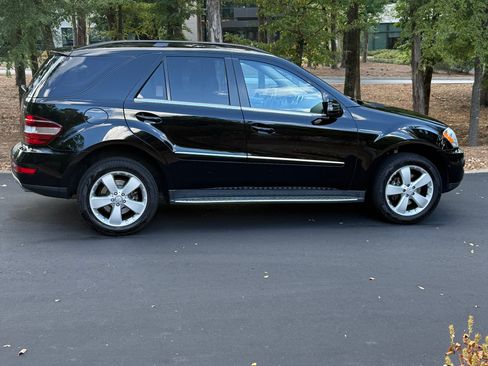 Used 2011 Mercedes-Benz ML 350 4MATIC image 10